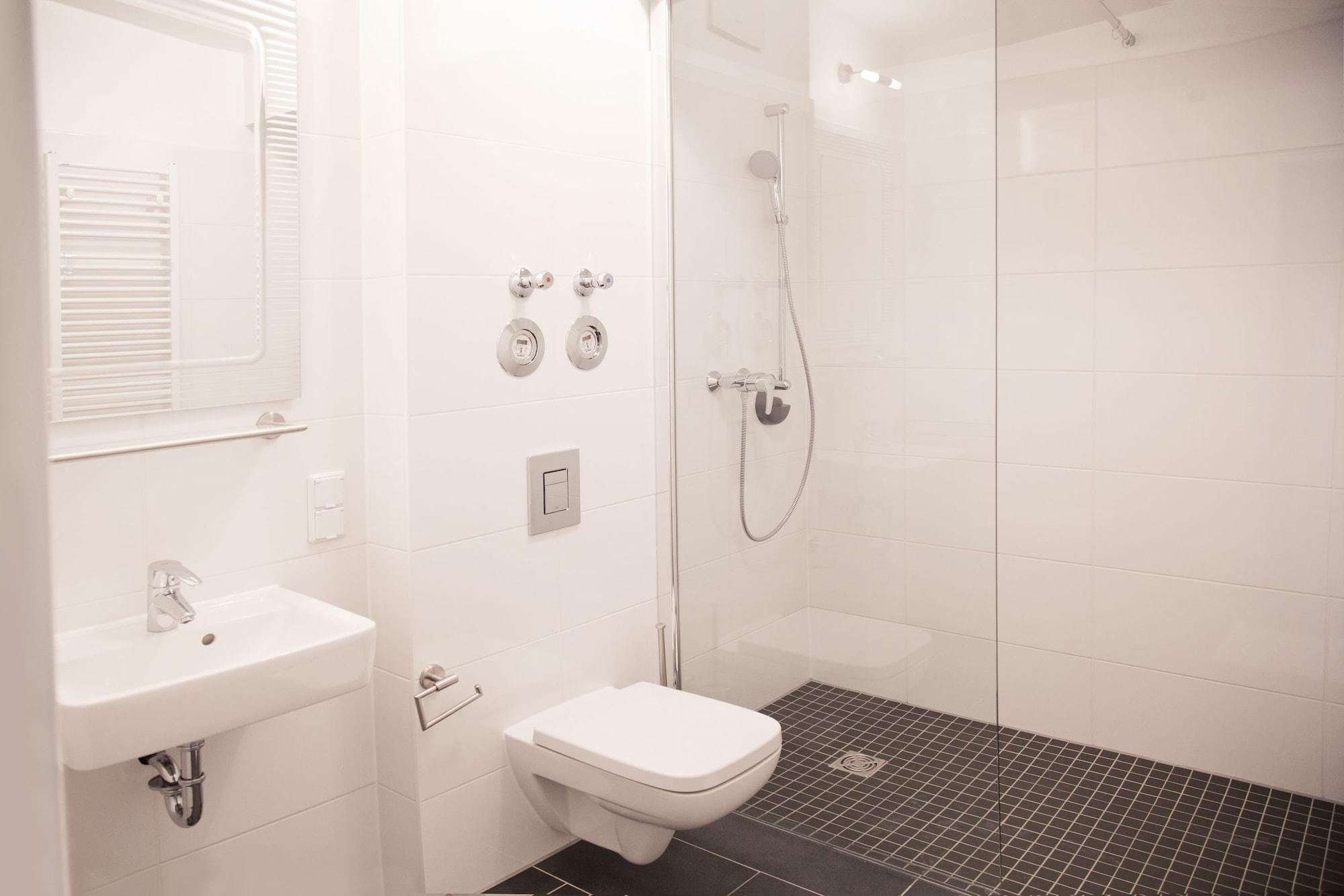 Nikolai Hotel 3*